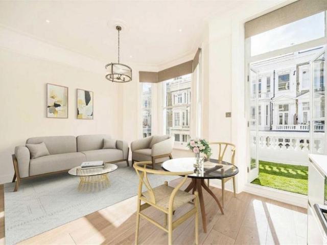Fairholme Road, London W14 2 bed flat to rent £3,750 pcm £865 pw
