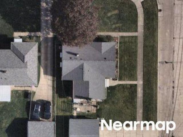 Fairlawn Dr