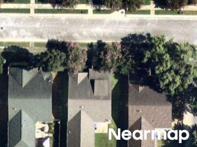Fairlawn Dr