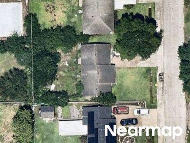 Fairland Dr