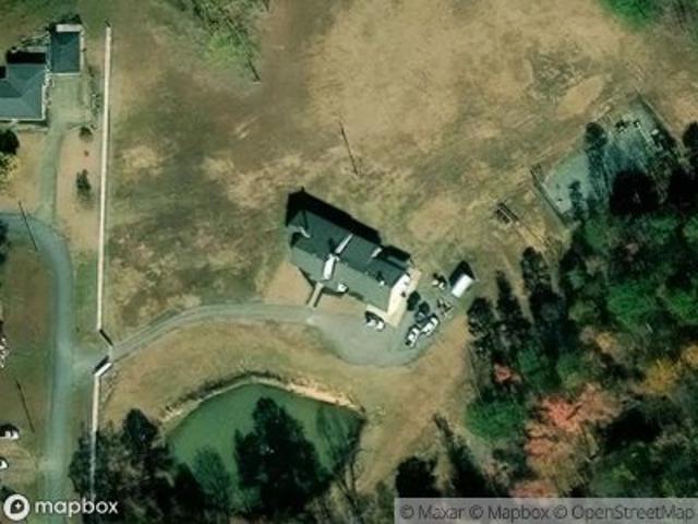 Fairlane Dr