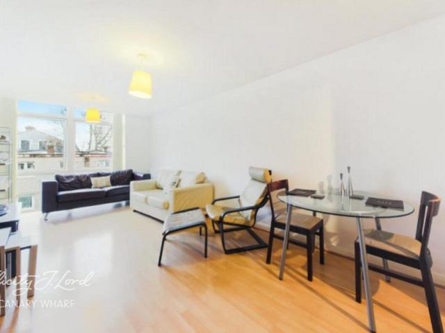 Fairlead House, Cassilis Road, Millwall, London, E14 9LB, United Kingdom | 2 bed apartment for rent #140800875 | Rentberry