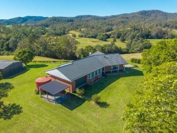 FAIRLEIGH DOWNS