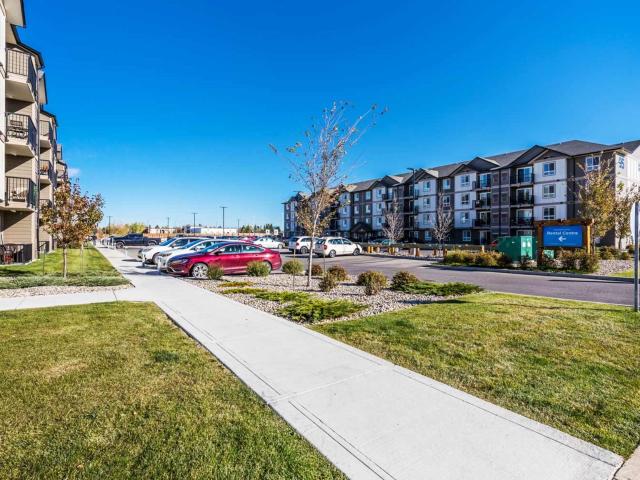 Fairmont Views Three Bedroom Two Bath [object Promise] for Rent