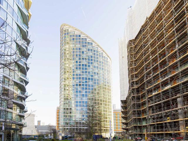 Fairmont Avenue, Canary Wharf E14, Studio to rent, £1,900 pcm | PrimeLocation