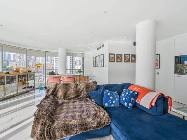 Fairmont Avenue, Canary Wharf, London E14, 2 bed flat to rent, £3,684 pcm | PrimeLocation