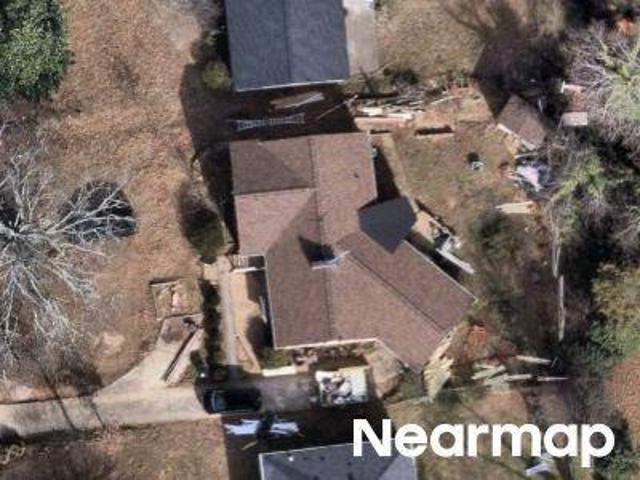 Fairmont Dr