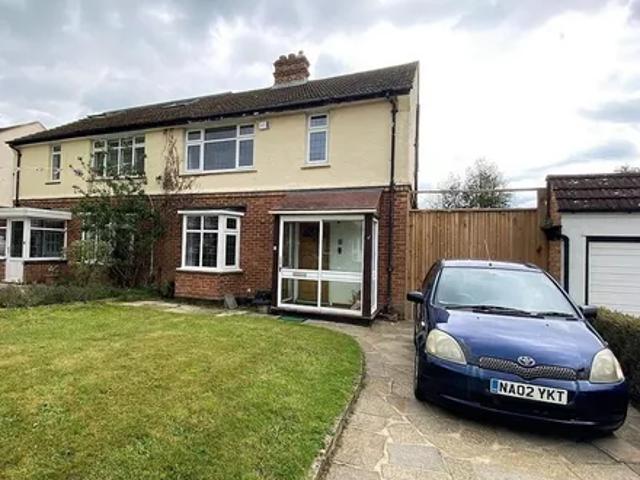Fairmead, Blackbrook, London, BR1 2JT, United Kingdom | 3 bed duplex for rent #136034695 | Rentberry