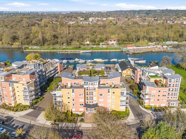 Fairmile House, 30 Twickenham Road TW11, 1 bed flat to rent, £1,995 pcm | PrimeLocation