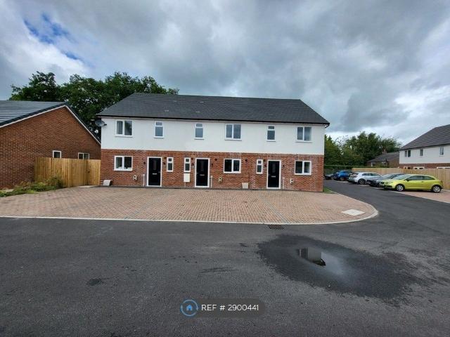 Fairmill Grove, Congleton CW12, 3 bed terraced house to rent, £1,250 pcm | PrimeLocation