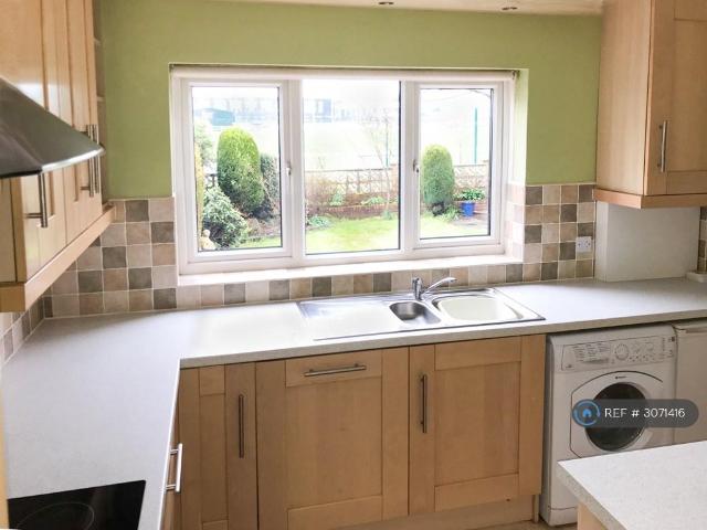 Fairney Edge, Newcastle Upon Tyne, NE20 3 bed semi detached house to rent £1,400 pcm £323 pw