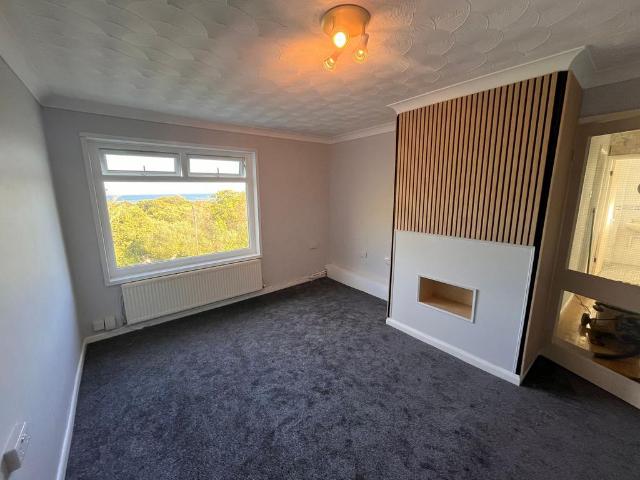 Fairwood Road, West Cross, SA3 3 bed maisonette to rent £1,100 pcm £254 pw