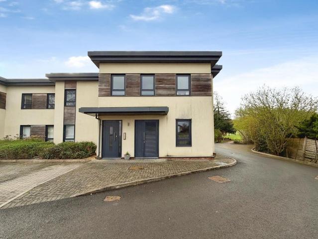 Fairway Apartments, Fairway, Bristol BS4, 2 bed flat to rent, £1,500 pcm | PrimeLocation