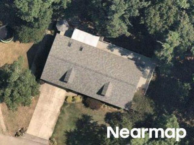 Fairway Dr