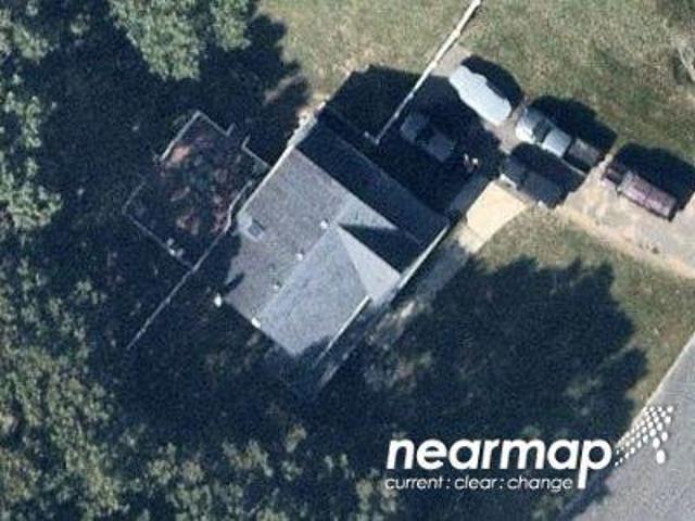 Fairway Dr