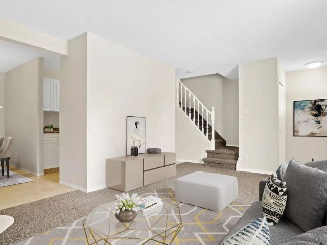 Fairway Gardens — Renovated Townhome