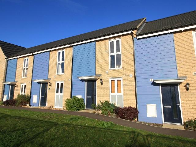 Fairway, Queens Hills, Norwich NR8, 2 bed property to rent, £995 pcm | PrimeLocation
