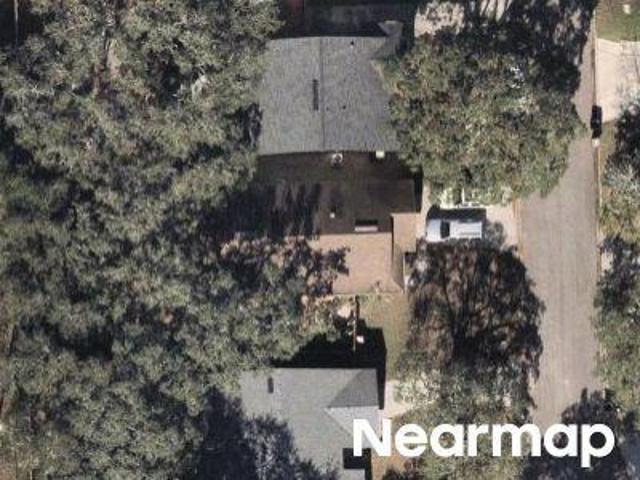 Fairway Villas Ln N
