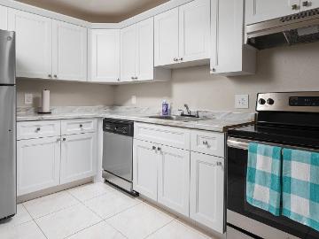 Fairways of Inverrary 2 Bedroom Apartment for Rent at 4200 Inverrary Blvd, Lauderhill, FL 33319