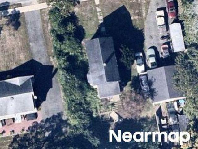 Fairview Ave