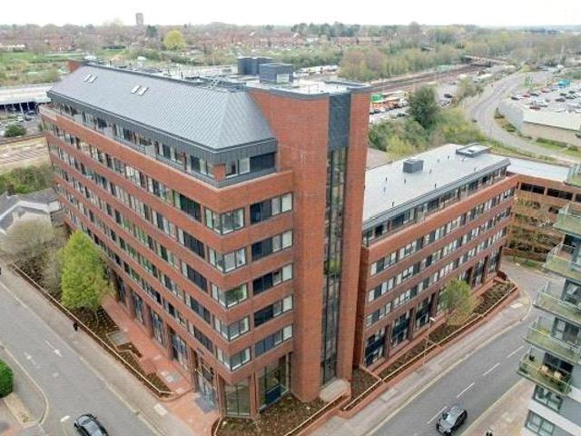 Fairview House, Ashwood park. 1 bed flat to rent £1,260 pcm £291 pw