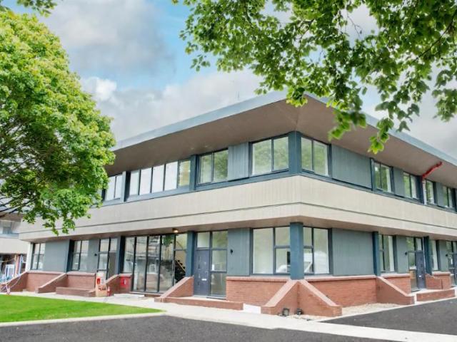 Fairview House, Ashwood Way RG23 1 bed apartment to rent £1,075 pcm £248 pw