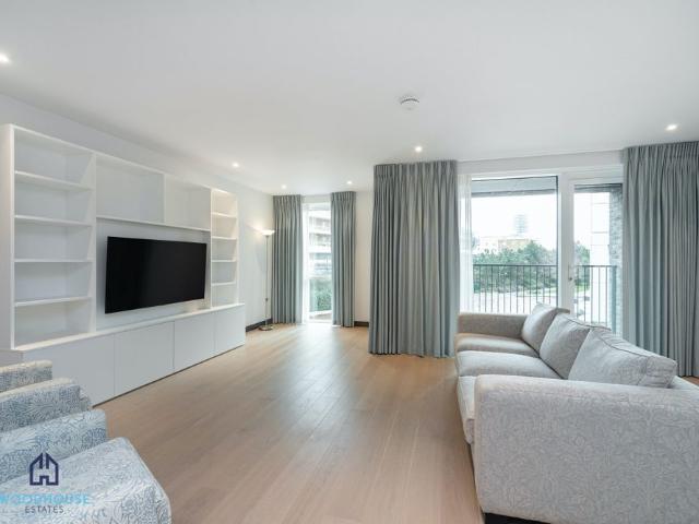 Fairview House, Lockgate Road, London, SW6 Three Bedroom Flat To Rent £1,212pw / £5,250pcm