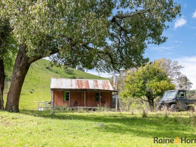 'Fairy Creek' Cottage