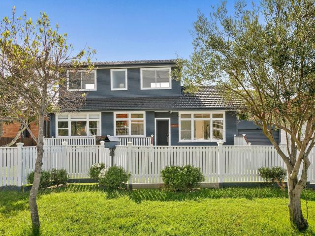 Fairy Meadow, 63 Hopewood Crescent
