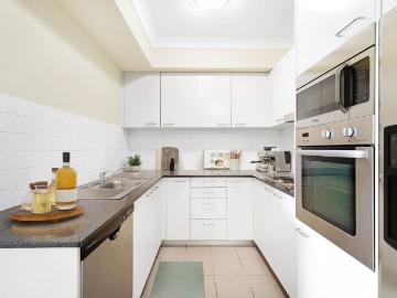 Fairy Meadow, 84/214 220 Princes Highway