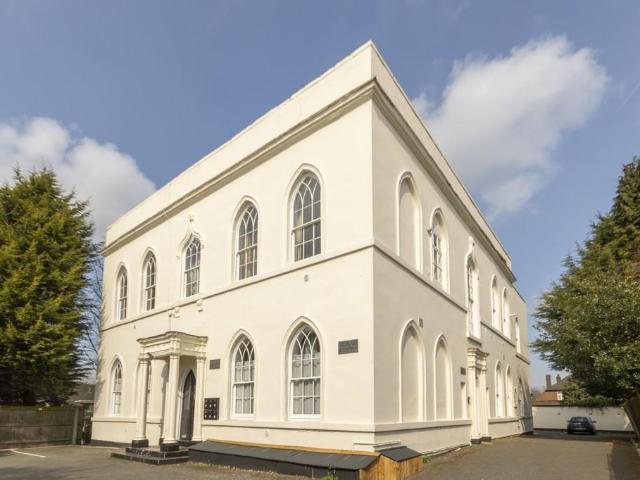 Fairyfield House, Newton Road, Great. 2 bed apartment to rent £1,050 pcm £242 pw