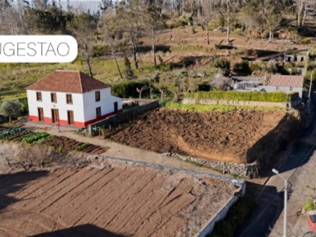 Fajã da Ovelha Oportunidade exclusiva, terreno com grande potencial