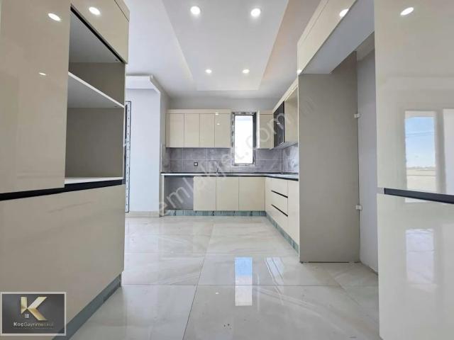 Fakülte Arkası Teknokentte Satılık 2.5+1 105 M2 Net Daire