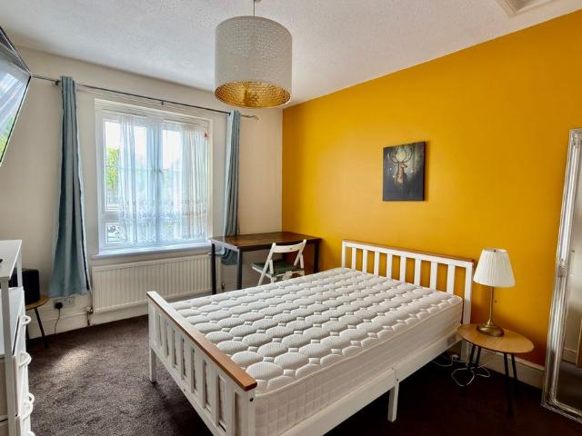 Fakruddin Street, Whitechapel E1, 5 bed shared accommodation to rent, £900 pcm | PrimeLocation