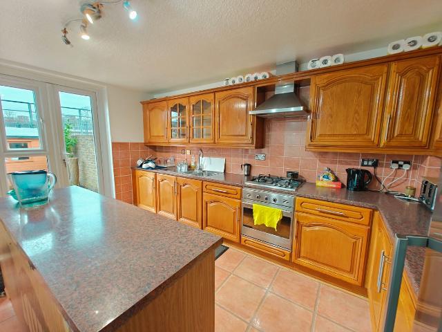 Fakruddin Street, Whitechapel E1, 5 bed shared accommodation to rent, £900 pcm | PrimeLocation