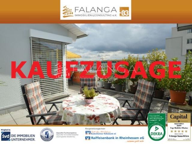 Falanga Immobilien–Wohntraum über Gonsenheim: Penthouse mit großer sonniger Dachterrasse mit Weitblick