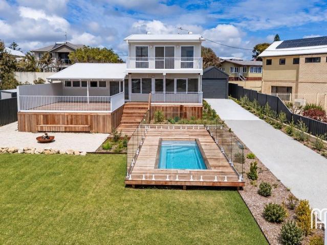 FALCON BEACHSIDE ESCAPE | POOL | LUXURY LIVING | AIRBNB INCOME POTENTIAL