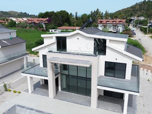 Falcon Dan Kargı Da Muhteşem 4+1 Lüx Villa