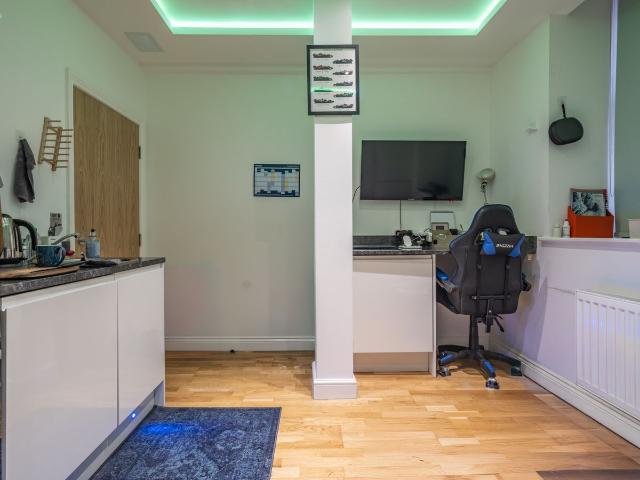 Falconar House, Falconars Court, Newcastle Upon Tyne, Tyne And Wear NE1, 1 bed flat to rent, £1,018 pcm | PrimeLocation