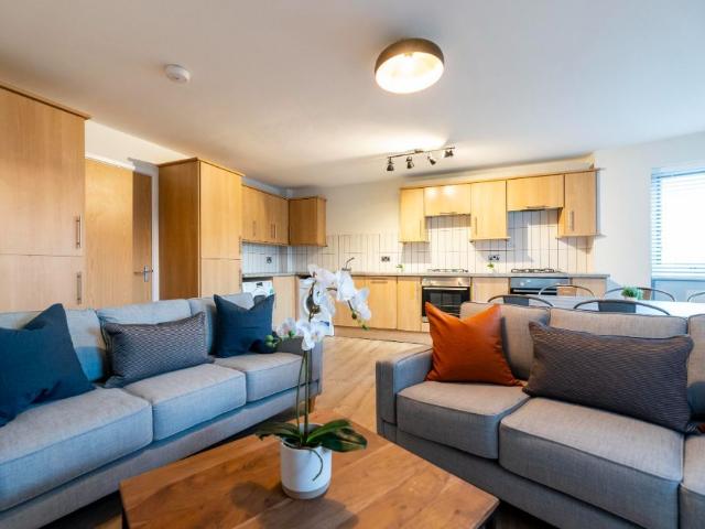 Falconar Street, Newcastle NE2, 6 bed flat to rent, £671 pppm | PrimeLocation