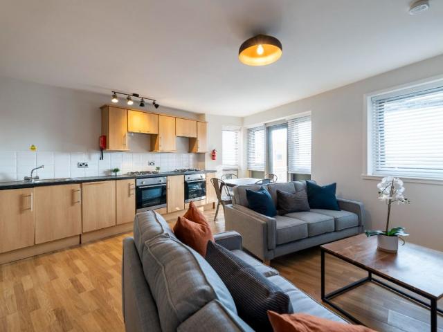 Falconar Street, Newcastle NE2, 6 bed flat to rent, £671 pppm | PrimeLocation