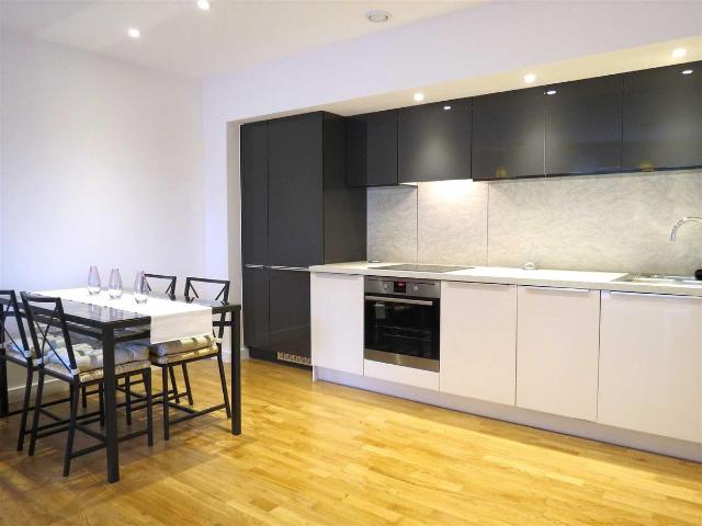 Falcondale Court, Lakeside Drive, Park Royal NW10, 2 bed flat to rent, £2,600 pcm | PrimeLocation