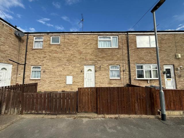 Falkirk Close, Bransholme, HU7 3 bed terraced house to rent £850 pcm £196 pw