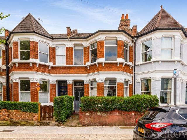 Falkland Road, Turnpike Lane N8, 5 bed terraced house to rent, £5,000 pcm | PrimeLocation