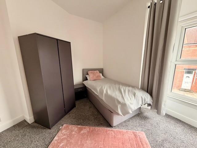 Falkland Street, Middlesbrough TS1, 5 bed end terrace house to rent, £368 pcm | PrimeLocation