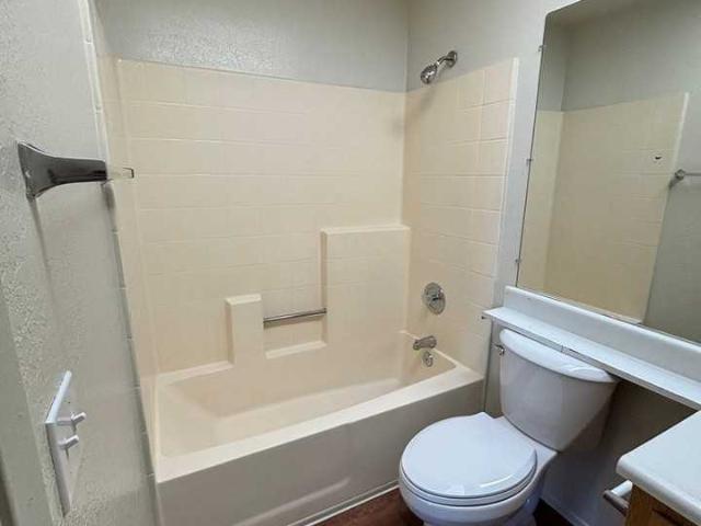 Fallbrook Hills Apartments 2 Bedroom Apartment for Rent at 744 W Fallbrook St, Fallbrook, CA 92028 Fallbrook