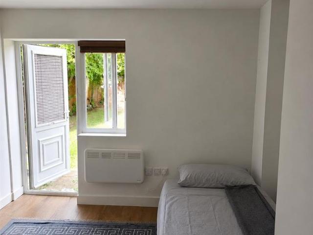Falling Lane, Yiewsley, West Drayton UB7, London