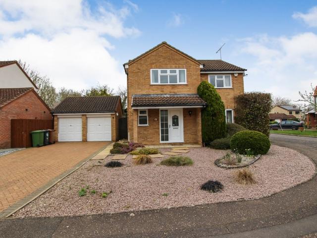 Fallowfield, Orton Wistow, Peterborough PE2, 4 bed detached house to rent, £1,850 pcm | PrimeLocation