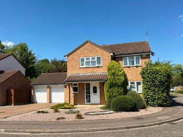 Fallowfield, Peterborough, PE2 4 bed property to rent £1,900 pcm £438 pw