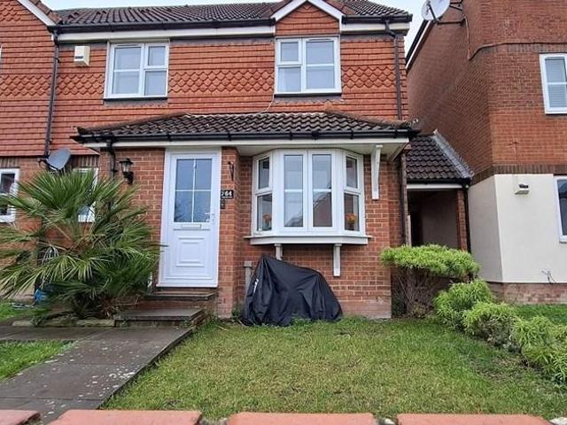 Falmouth Close, Eastbourne, BN23 2 bed terraced house to rent £1,200 pcm £277 pw